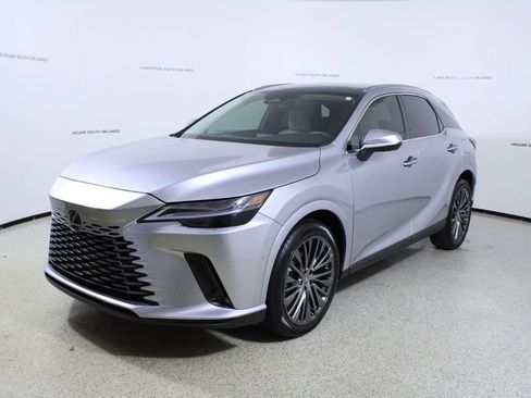 Used 2023 Lexus RX 350 w/ Accessory Package image 4