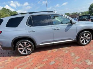 Certified 2025 Honda Pilot Elite video 2