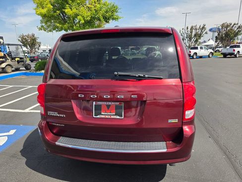 Used 2017 Dodge Grand Caravan SE w/ Power Window Group FWD image 27