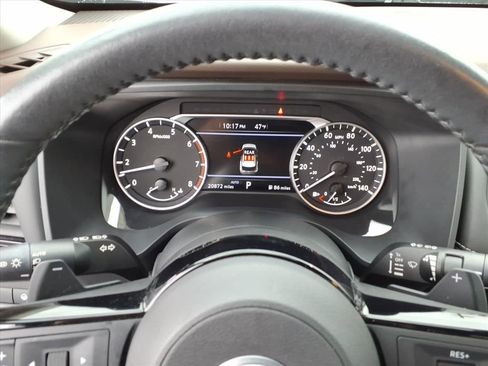 Used 2023 Nissan Rogue SV w/ SV Premium Package image 19