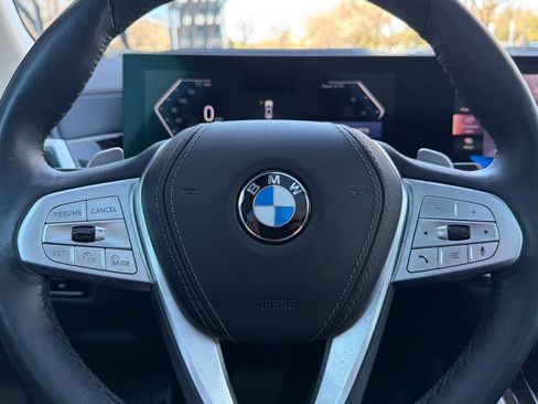 Certified 2024 BMW X7 xDrive40i w/ Premium Package image 32