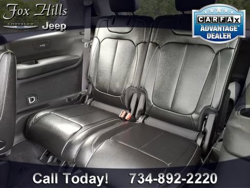 Used 2023 Jeep Grand Cherokee L Limited AWD/4WD image 11