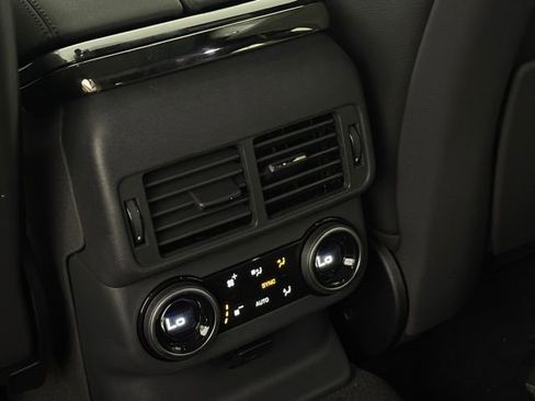 Used 2026 Land Rover Range Rover Velar Dynamic SE AWD/4WD image 26