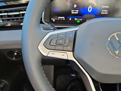 New 2026 Volkswagen Jetta SE image 16