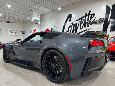Used 2017 Chevrolet Corvette Grand Sport RWD image 4