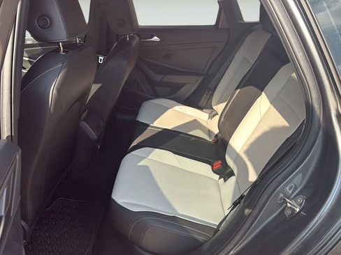 Used 2019 Volkswagen Jetta R-Line FWD image 7
