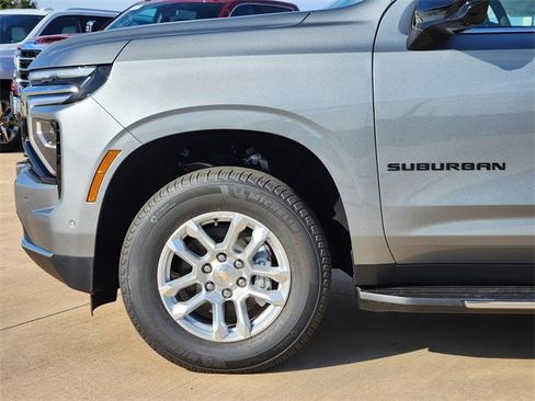 New 2026 Chevrolet Suburban LS w/ LPO, Dark Essentials Package image 7