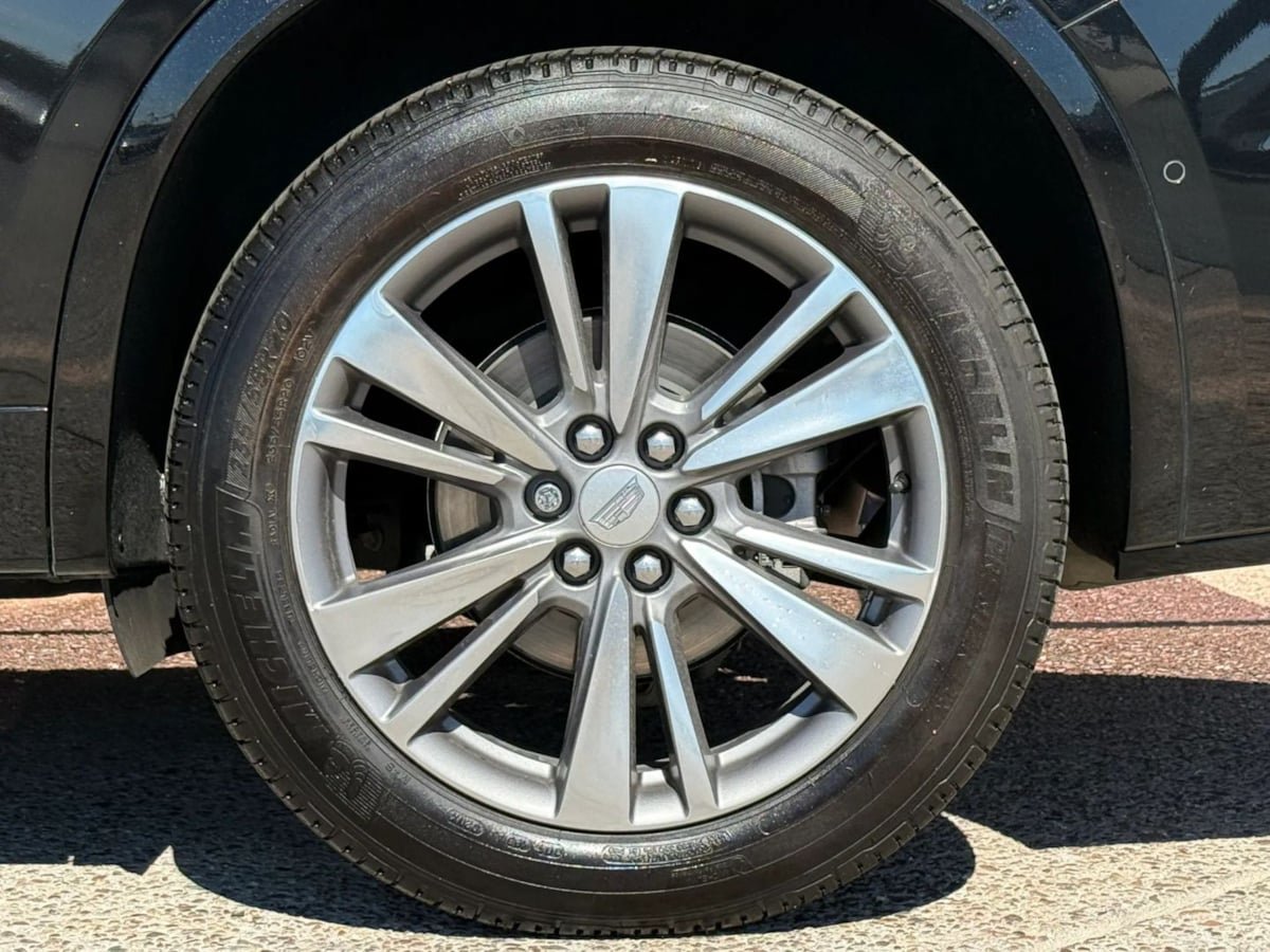 Used 2020 Cadillac XT6 Premium Luxury FWD image 27