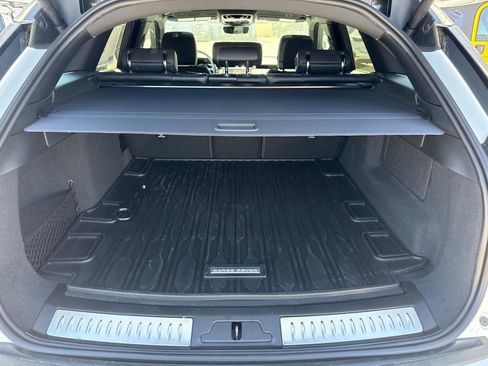 New 2026 Land Rover Range Rover Velar Dynamic SE image 7