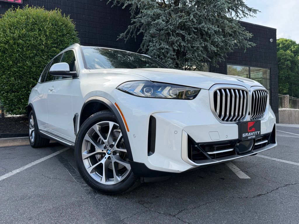 Used 2025 BMW X5 xDrive40i AWD/4WD image 8