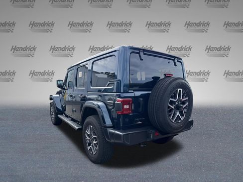 Used 2025 Jeep Wrangler Sahara w/ Dual Top Group image 6