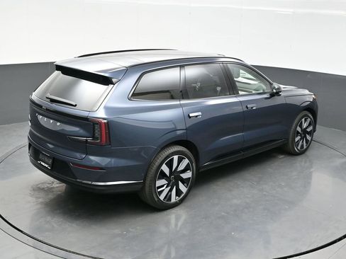 New 2025 Volvo EX90 Ultra w/ Protection Package Premier image 22