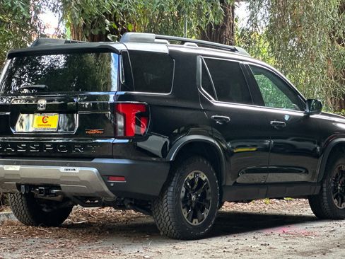 New 2026 Honda Passport TrailSport Elite image 4
