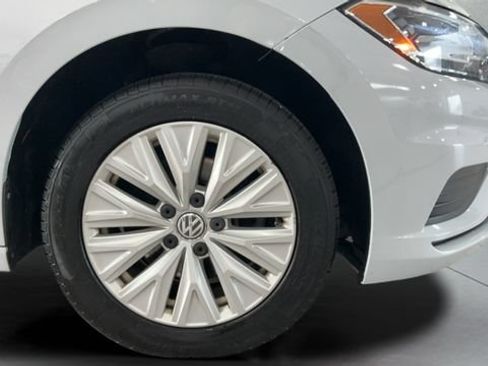 Used 2019 Volkswagen Jetta S w/ Driver Assistance Package FWD image 21