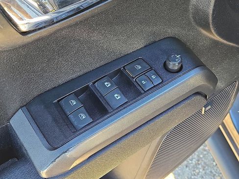 Used 2021 Toyota Tacoma TRD Sport image 20