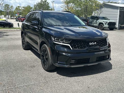 Used 2023 Kia Sorento SX AWD/4WD image 8