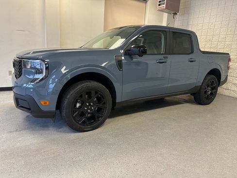 New 2026 Ford Maverick Lariat w/ Black Appearance Package image 15