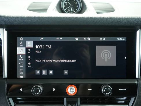 New 2024 Porsche Macan image 18