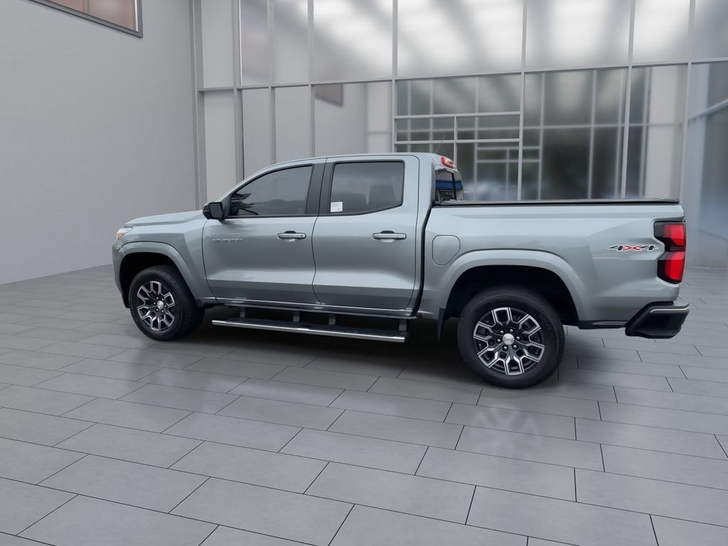 Used 2023 Chevrolet Colorado LT w/ LT Convenience Package III AWD/4WD image 6