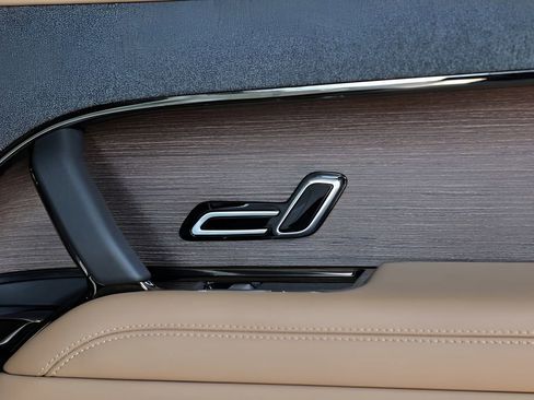 Used 2023 Land Rover Range Rover Sport SE image 52