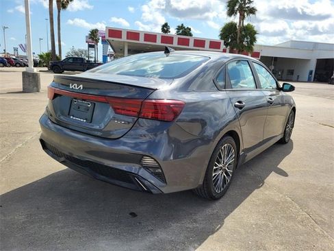 Used 2023 Kia Forte GT-Line w/ GT-Line Technology Package image 25