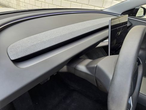 Used 2024 Tesla Model 3 RWD image 43