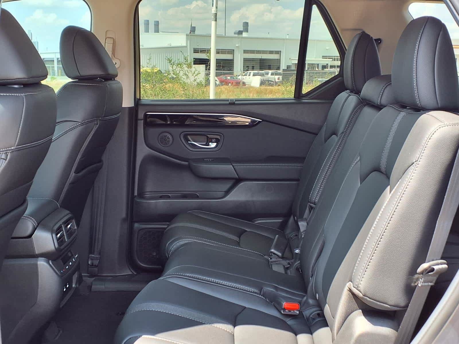 New 2026 Honda Pilot EX-L image 11