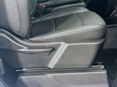 Used 2025 Chevrolet Silverado 2500 W/T w/ WT Convenience Package image 23