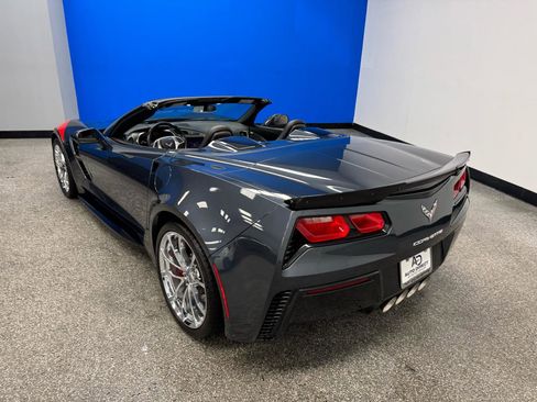 Used 2019 Chevrolet Corvette Grand Sport RWD image 12