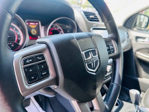 Used 2017 Dodge Journey Crossroad AWD/4WD image 13