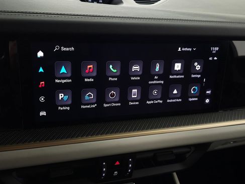 Used 2024 Porsche Cayenne S image 25