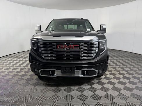 Used 2024 GMC Sierra 1500 Denali AWD/4WD image 9