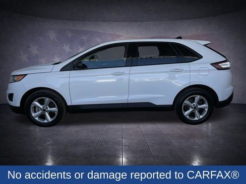 Used 2018 Ford Edge SE image 2