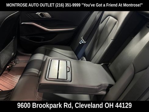 Used 2023 BMW 330i xDrive Sedan AWD/4WD image 38