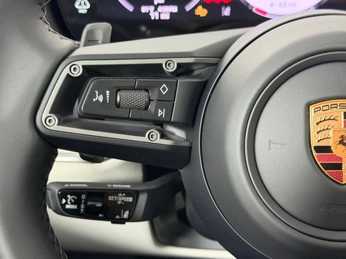 Certified 2026 Porsche Cayenne Coupe AWD/4WD image 21