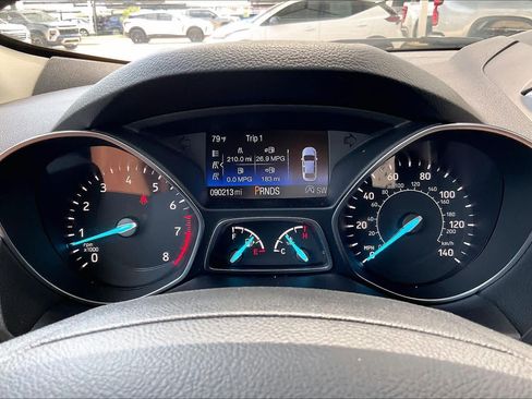 Used 2018 Ford Escape SE w/ SE Sync 3 Package FWD image 23