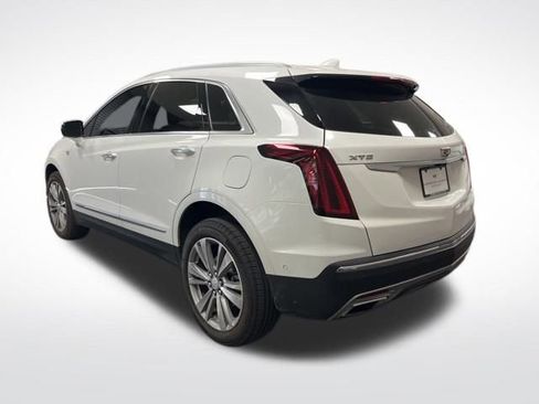 Certified 2024 Cadillac XT5 Premium Luxury w/ Technology Package image 3