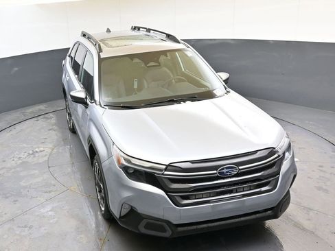 New 2025 Subaru Forester Limited w/ Popular Package image 36