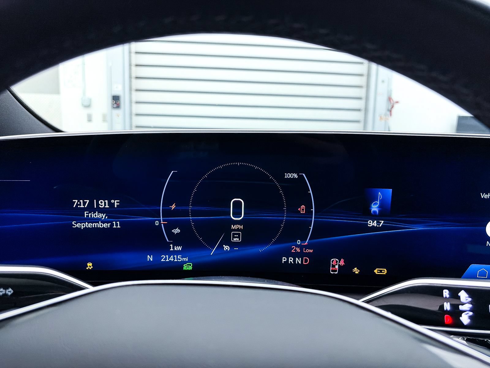 Used 2024 Cadillac Lyriq Tech RWD image 33