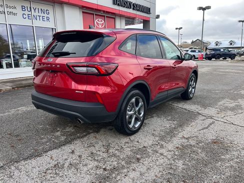 Used 2025 Ford Escape ST-Line image 6