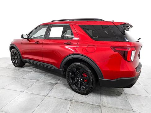 Certified 2024 Ford Explorer ST w/ Equipment Group 401A AWD/4WD image 5