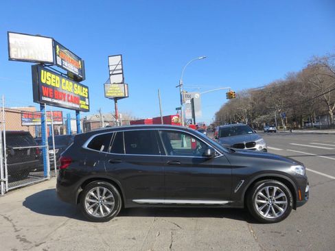 Used 2019 BMW X3 xDrive30i w/ Convenience Package image 9