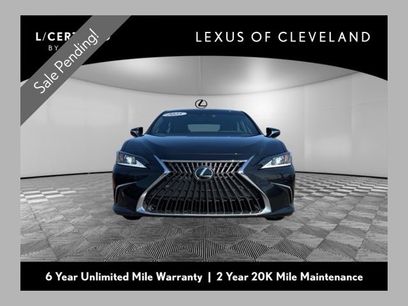 Used 2025 Lexus ES 350 w/ Premium Package