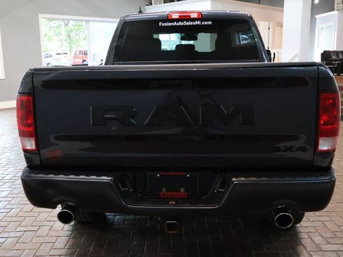 Used 2019 RAM 1500 Express w/ Wheel & Sound Group AWD/4WD image 6