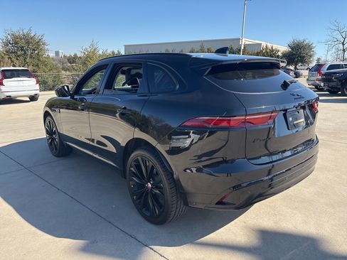 Used 2022 Jaguar F-PACE S image 7