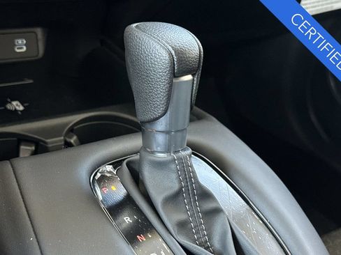 Certified 2027 Honda HR-V LX image 23