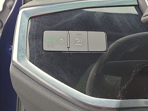 Used 2024 Audi Q3 2.0T Premium Plus image 26