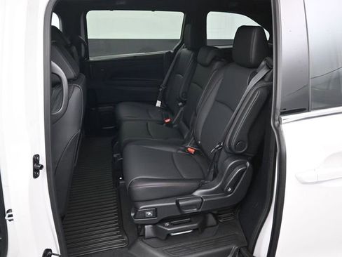 New 2026 Honda Odyssey Sport-L image 10