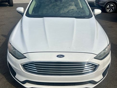 Used 2019 Ford Fusion S FWD image 3
