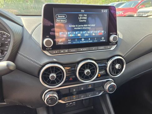 Used 2023 Nissan Sentra SV FWD image 25